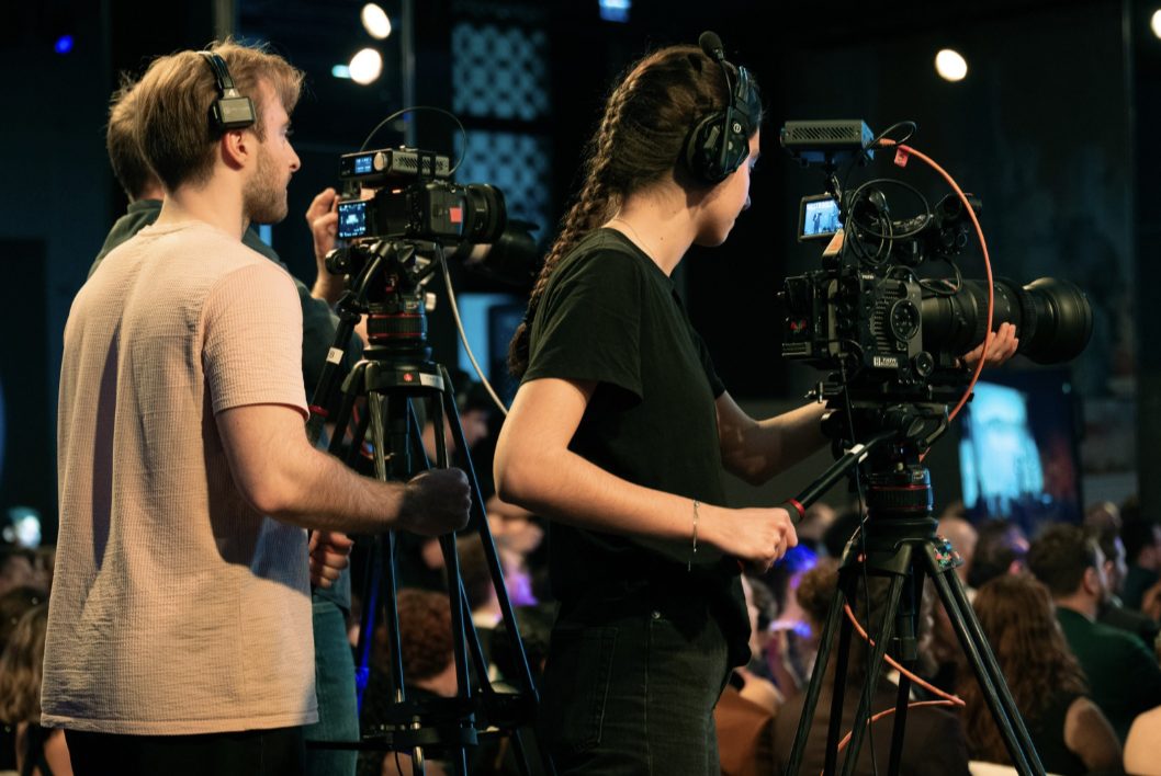 Tournage en cours au studio Skunati